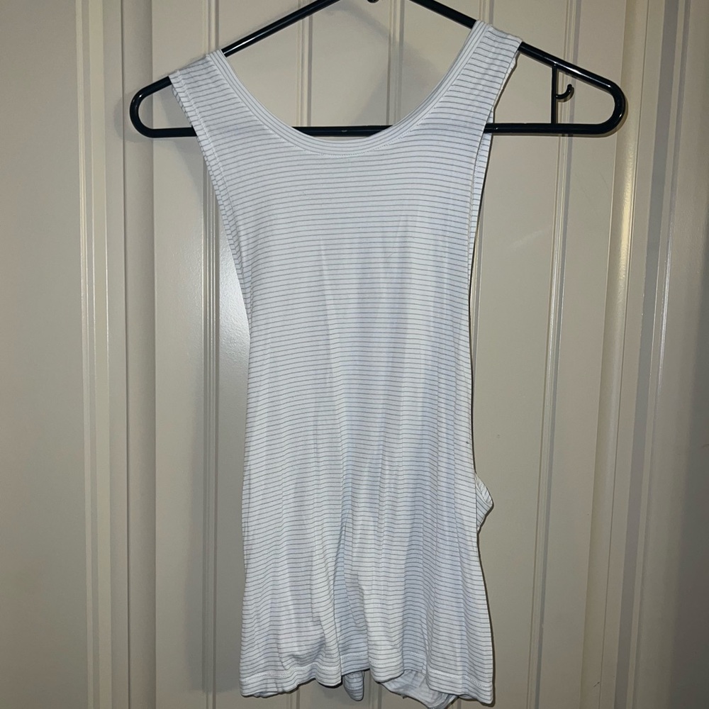 Lululemon Basic White Tank Size 6 - image 1